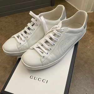 Gucci White Sneakers “Ace Sneakers with Interlocking G”